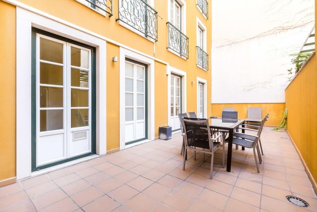 Chiado Deluxe Terrace 3 Bedroom Apartment Lissabon